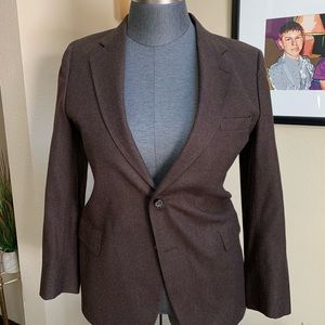 Mens wool blend blazer. Fully lined